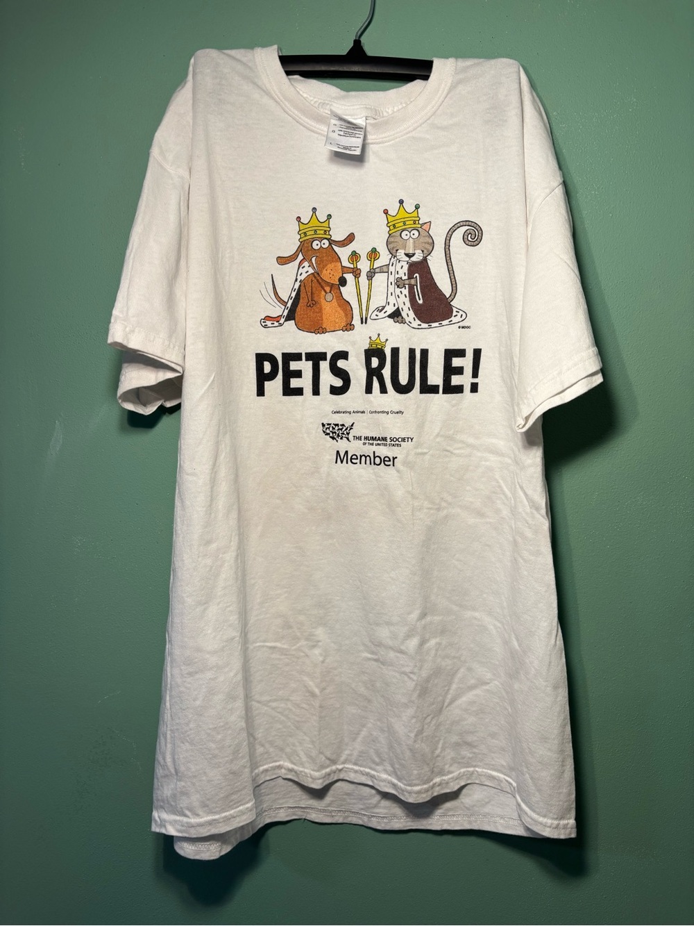Vintage PETS RULE! White Graphic Tee with Crowned Pets NOS